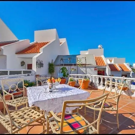 Costa Adeje Estudio Troya